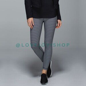 Athleisure | Lululemon High Times Pant in Black Deep Coal | Legging Activewear S